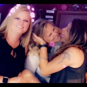 Meet your Posher, Carey